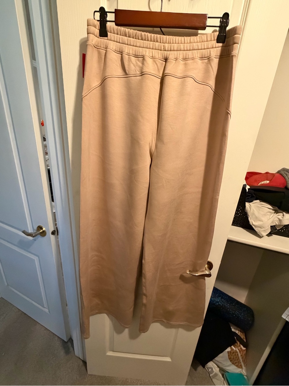 SPANX Air Essentials Wide Leg Drawstring Pants in Dusty Pink XL - Picture 5 of 5